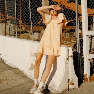 NWT SWEET EN FORME FLORAL EMBROIDERY ODESSA YELLOW GINGHAM DAISY MINI DRESS